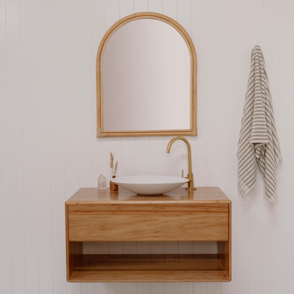 Corindi vanity