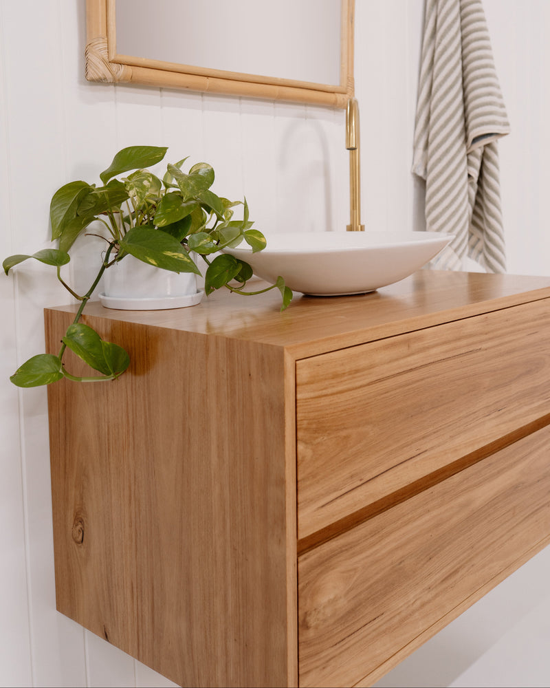 Hove vanity