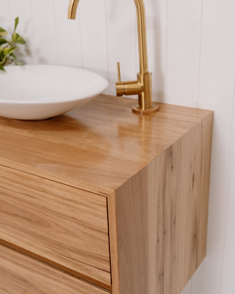 Hove vanity